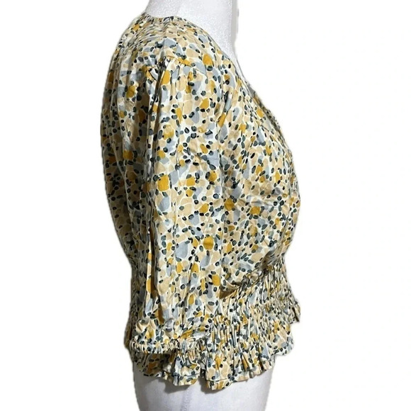 Sim and Sam floral v-neck, smocked waist, cropped, elbow sleeve blouse XL - Picture 2 of 10